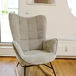 Lighthouse Homes - Premium 90Qm Ferienwohnung Mit 2Sz Und Terrasse Am Kirchenplatz, 500M Zum Strand * Rostock