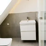 Lighthouse Homes - Premium 90Qm Ferienwohnung Mit 2Sz Und Terrasse Am Kirchenplatz, 500M Zum Strand Apartment *