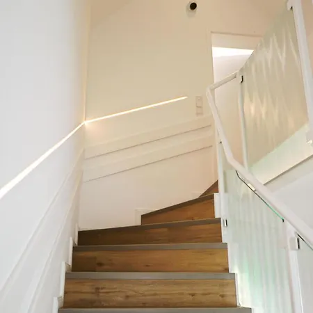 2 Schlafzimmer, Offene Küche, Balkon Und Terrasse - Moderne 90qm In Ruhiger, Zentraler Lage - Nur 500m Bis Zum Apartment *