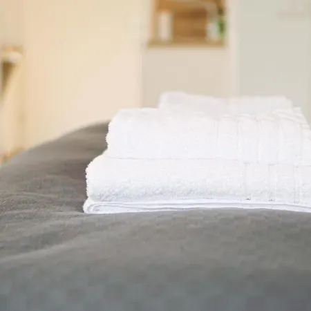 Lighthouse Homes - Moderne Mit Terrasse Am Kirchenplatz Apartment *