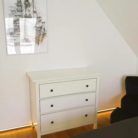 Lighthouse Homes - Moderne & Helle 90qm Mit 2 Schlafzimmern Und Terrasse شقة *