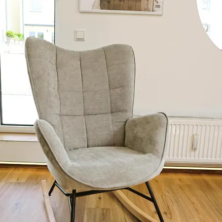 2 Schlafzimmer, Offene Küche, Balkon Und Terrasse - Moderne 90qm In Ruhiger, Zentraler Lage - Nur 500m Bis Zum * Rostock