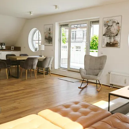 Lighthouse Homes - Moderne Mit Terrasse Am Kirchenplatz Apartment *