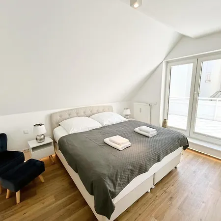 Lighthouse Homes - Moderne & Helle 90qm Mit 2 Schlafzimmern Und Terrasse Apartamento