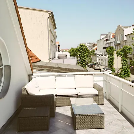 Lighthouse Homes - Moderne Mit Terrasse Am Kirchenplatz Apartment *