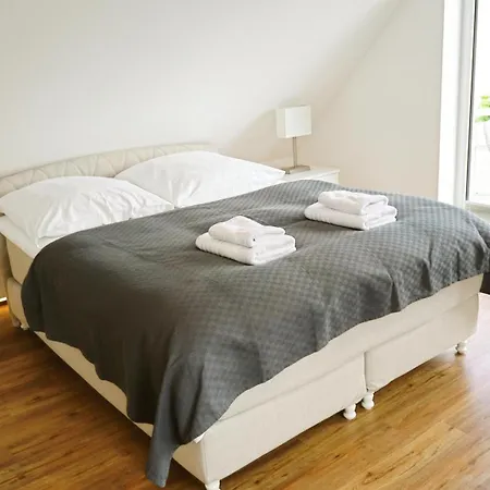 Lighthouse Homes - Moderne & Helle 90qm Mit 2 Schlafzimmern Und Terrasse Apartamento