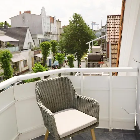 2 Schlafzimmer, Offene Kueche, Balkon Und Terrasse - Moderne 90Qm In Ruhiger, Zentraler Lage - Nur 500M Bis Zum Strand ロストック