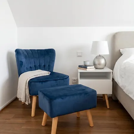 2 Schlafzimmer, Offene Küche, Balkon Und Terrasse - Moderne 90qm In Ruhiger, Zentraler Lage - Nur 500m Bis Zum *