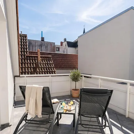 2 Schlafzimmer, Offene Küche, Balkon Und Terrasse - Moderne 90qm In Ruhiger, Zentraler Lage - Nur 500m Bis Zum *