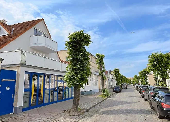 Lighthouse Homes - Moderne Mit Terrasse Am Kirchenplatz Apartment