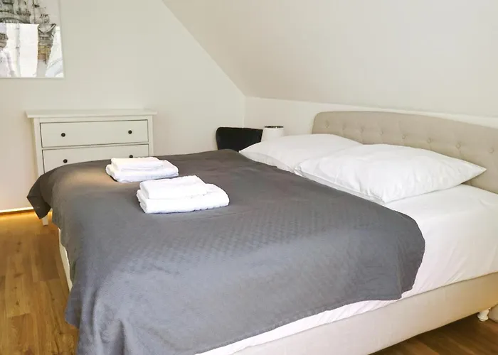 Lighthouse Homes - Moderne Mit Terrasse Am Kirchenplatz Apartment