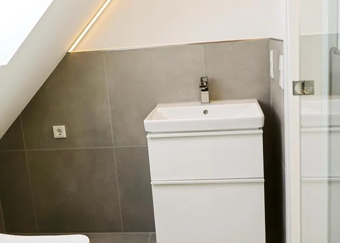 Lighthouse Homes - Moderne Mit Terrasse Am Kirchenplatz Apartment *